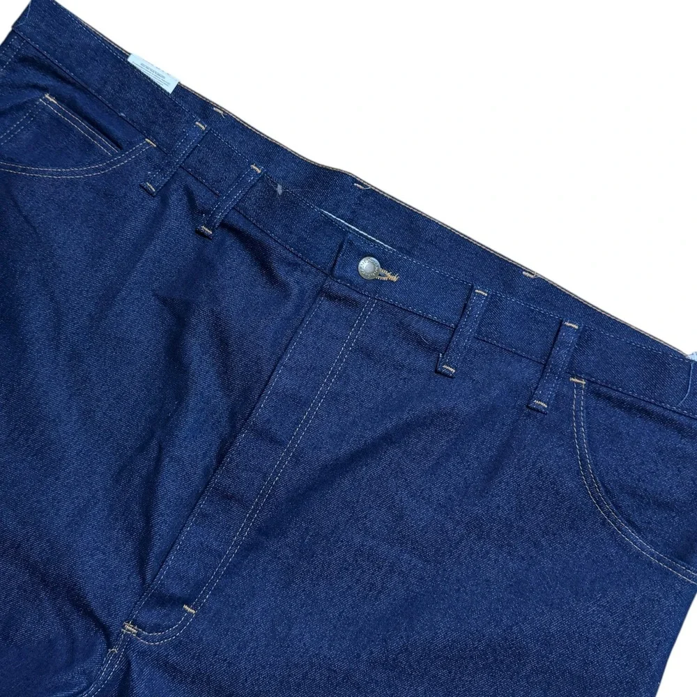 Wrangler Rugged Wear Jeans Mens‎ 48x32 Blue NEW Stretch Classic Fit 39055PS